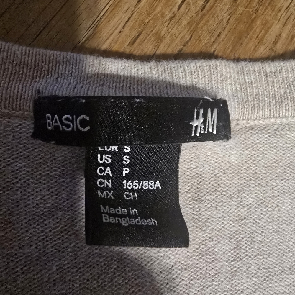 Women's Beige Cardigan‎ Sweater - Picture 5 of 6